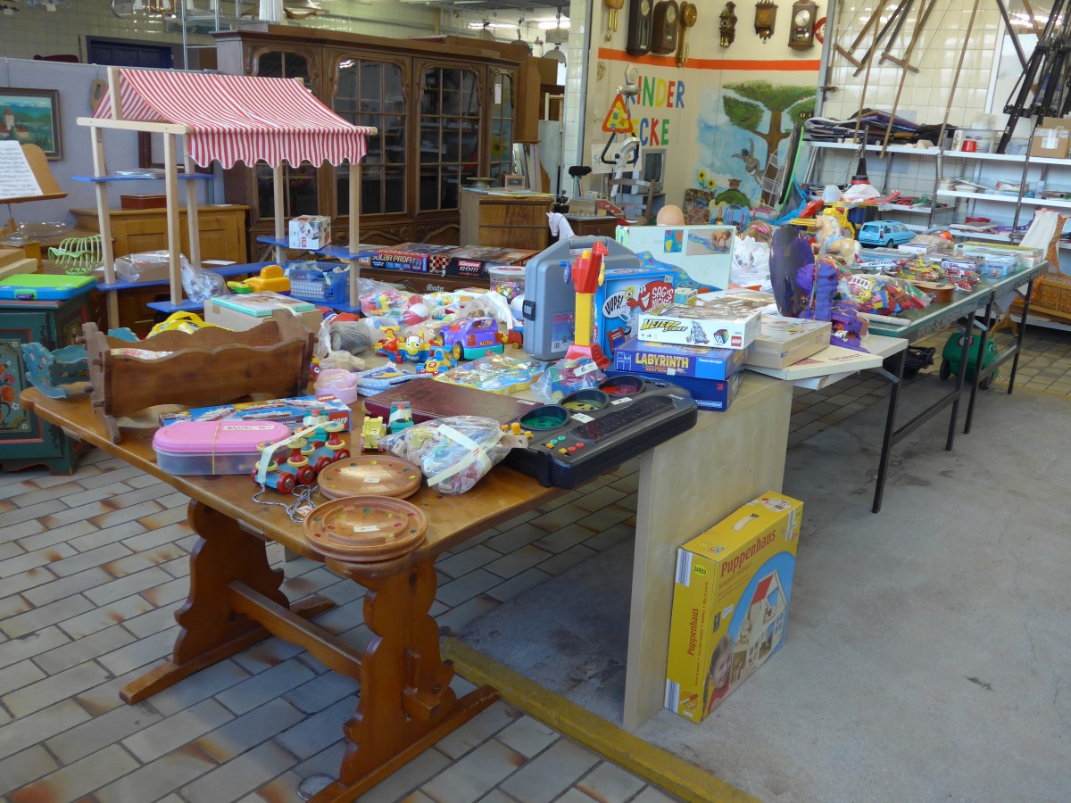 (164'586) - Spielwarenverkauf im BrockiShop am 12. September 2015