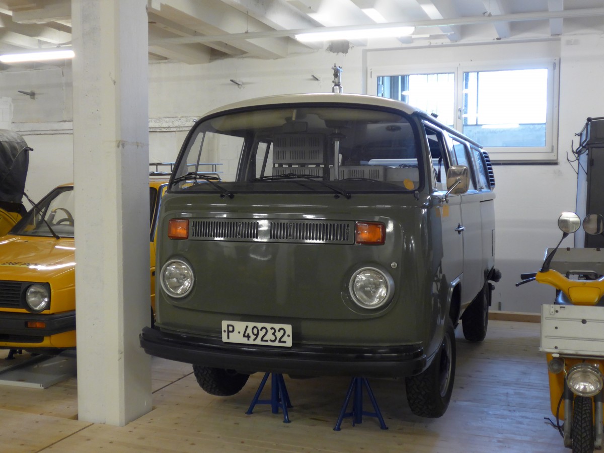 (164'638) - PTT-Regie - P 49'232 - VW-Bus am 13. September 2015 in Mamishaus, Depot MfK