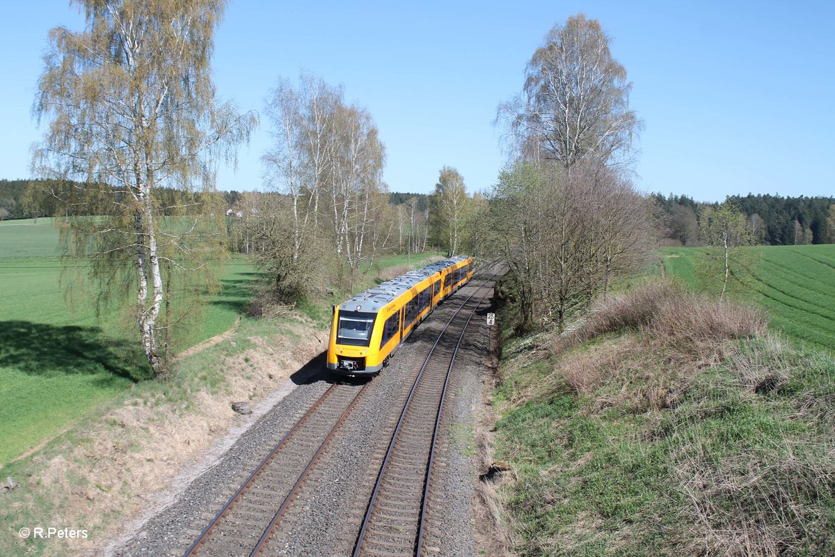 1648 707 + 206 als OPB 79737 Marktredwitz - Regensburg bei Letten. 21.04.16