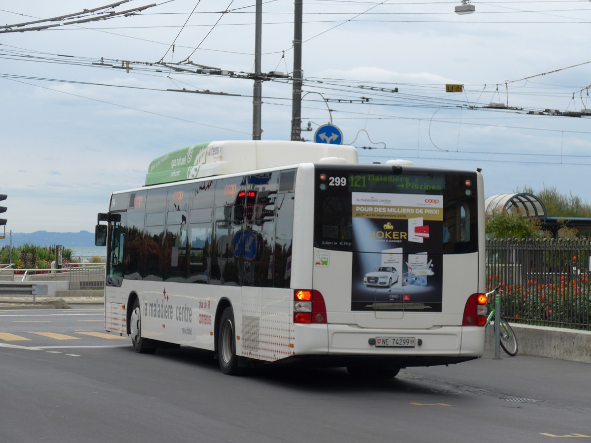 (164'800) - transN, La Chaux-de-Fonds - Nr. 299/NE 74'299 - MAN (ex TN Neuchtel Nr. 299) am 15. September 2015 in Neuchtel, Place Pury