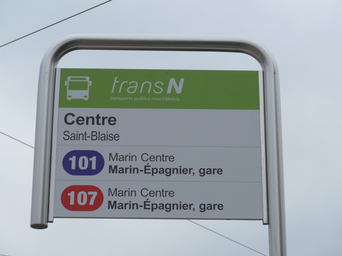 (164'831) - transN-Haltestelle - Saint-Blaise, Centre - am 15. September 2015