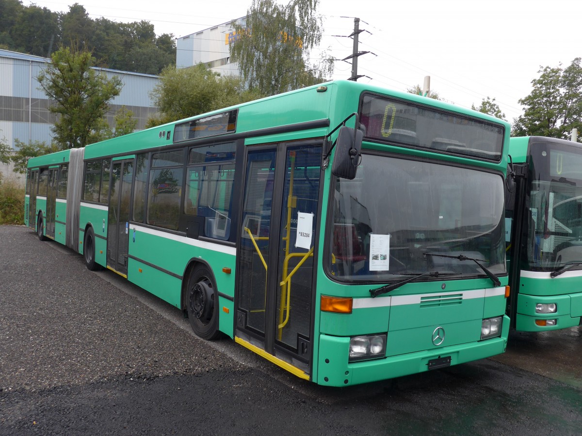 (165'034) - BVB Basel - Nr. 735 - Mercedes (ex VAG Freiburg/D Nr. 935) am 17. September 2015 in Kloten, EvoBus