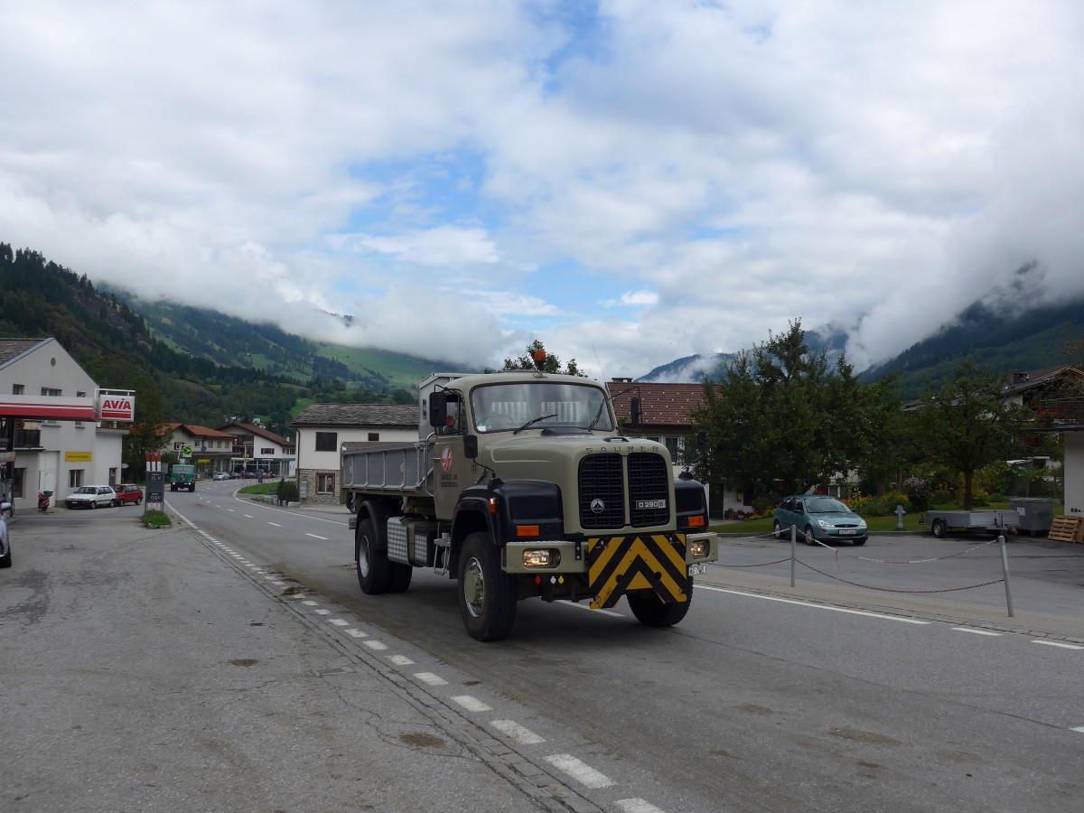 (165'272) - Hfeli, Lenzburg - Nr. 22/AG 7995 - Saurer am 19. September 2015 in Andeer, Tgavugl