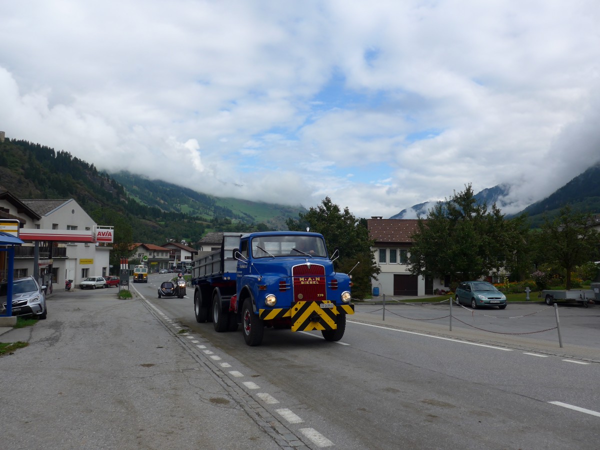 (165'305) - Ammann, Mrstetten - Nr. 1/TG 2635 U - MAN am 19. September 2015 in Andeer, Tgavugl