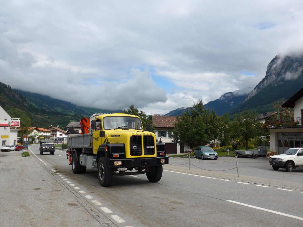 (165'398) - Walo Bertschinger - ZH 414'821 - Saurer am 19. September 2015 in Andeer, Tgavugl