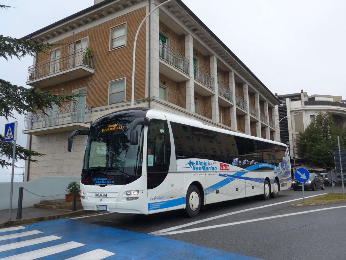 (165'740) - Benedettini, Valdragone - L2027 - MAN am 25. September 2015 in San Marino