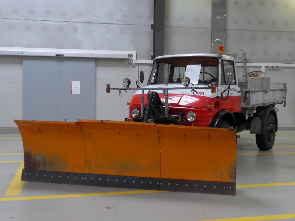 (165'882) - SW Winterthur - Mercedes Schneepflug am 26. September 2015 in Winterthur, Depot Grzefeld