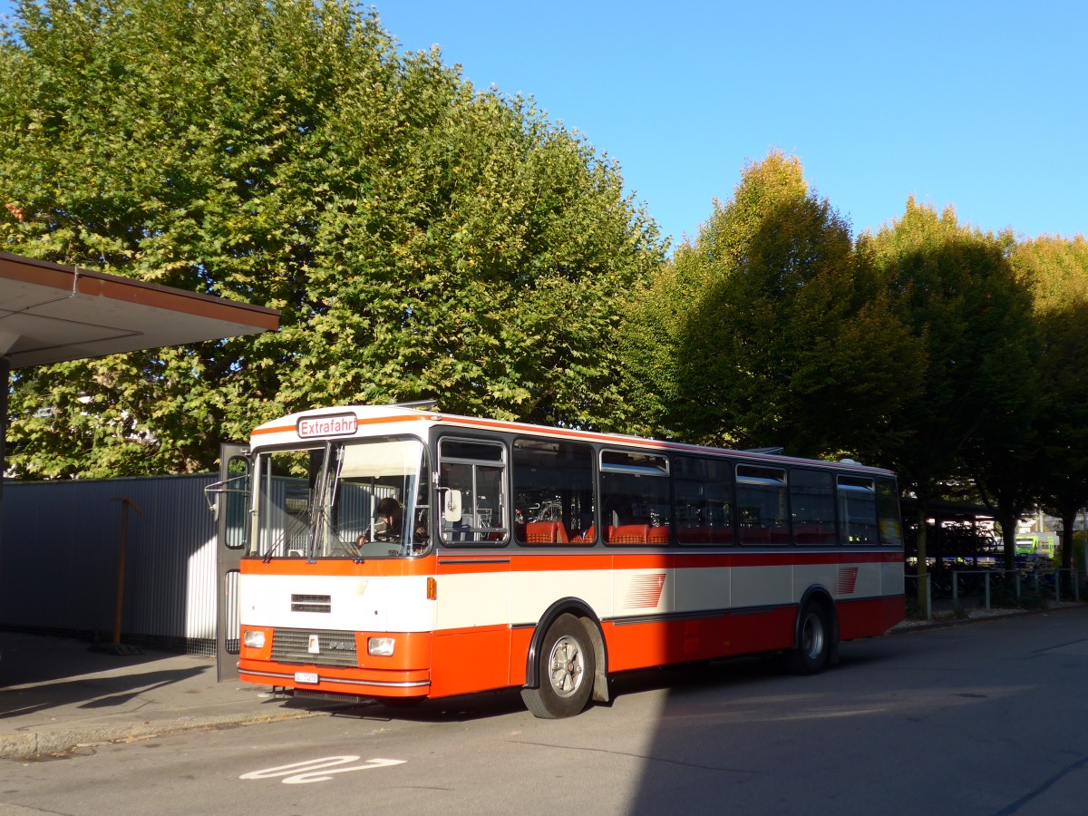 (166'052) - Frey, Opfikon - GL 15'272 - FBW/R&J (ex Tiemann, Oetwil Nr. 20; ex AAGS Schwyz Nr. 20) am 4. Oktober 2015 beim Bahnhof Burgdorf