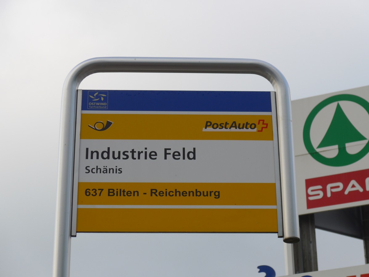 (166'063) - PostAuto-Haltestelle - Schnis, Industrie Feld - am 10. Oktober 2015