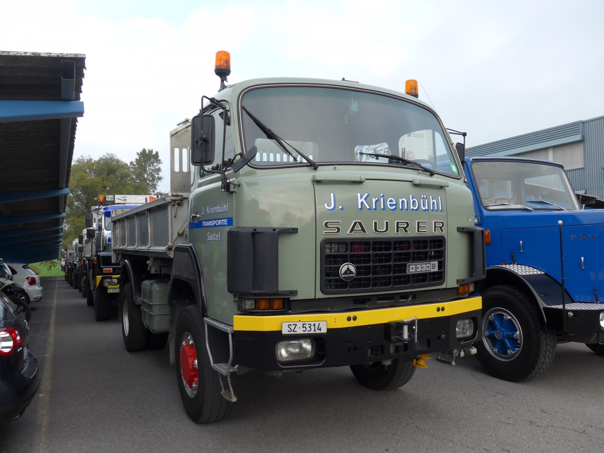 (166'077) - Krienbhl, Sattel - SZ 5314 - Saurer am 10. Oktober 2015 in Schnis, Bicoareal