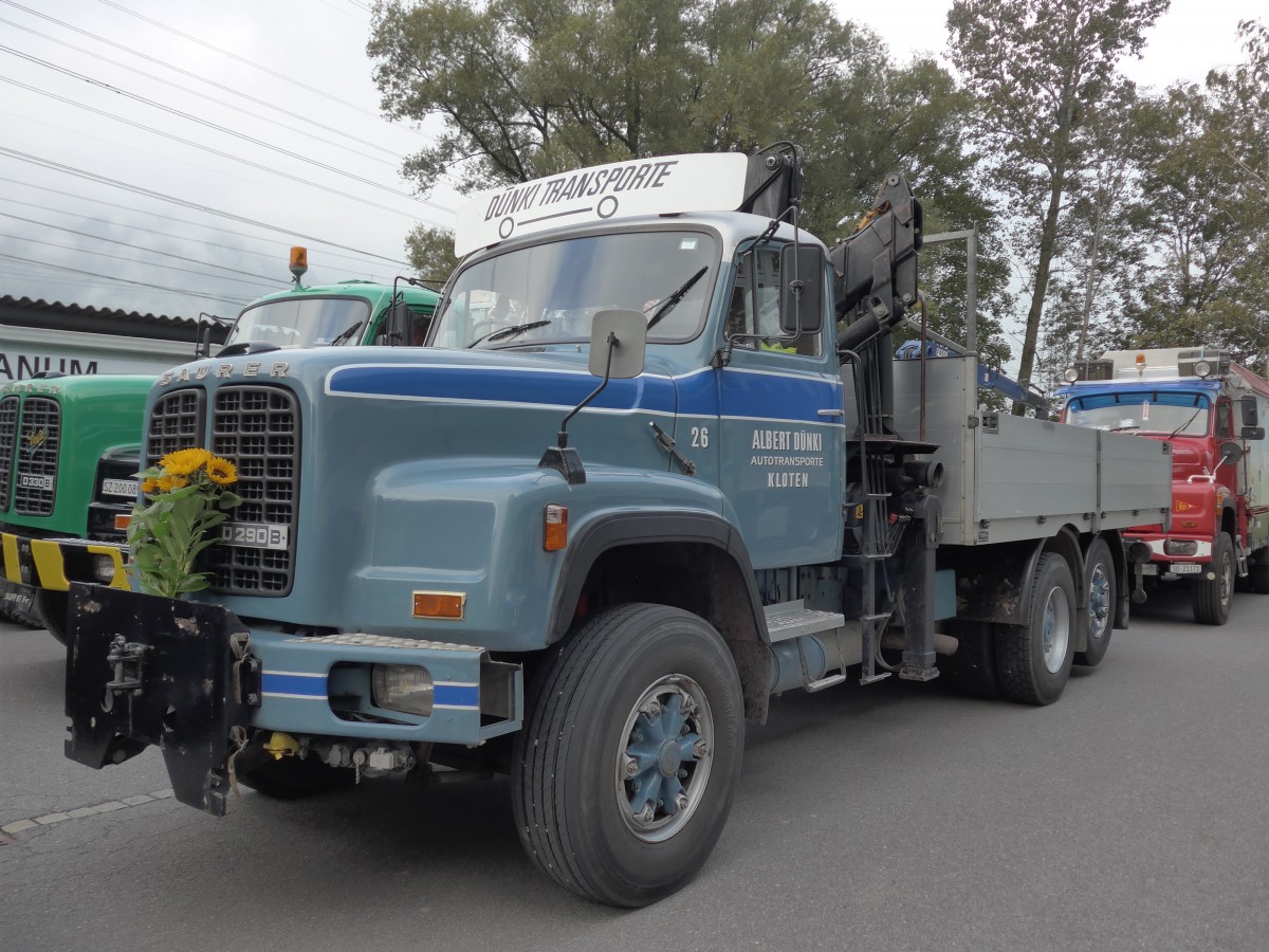 (166'103) - Dnki, Kloten - Nr. 26/SZ 200'078 - Saurer am 10. Oktober 2015 in Schnis, Bicoareal