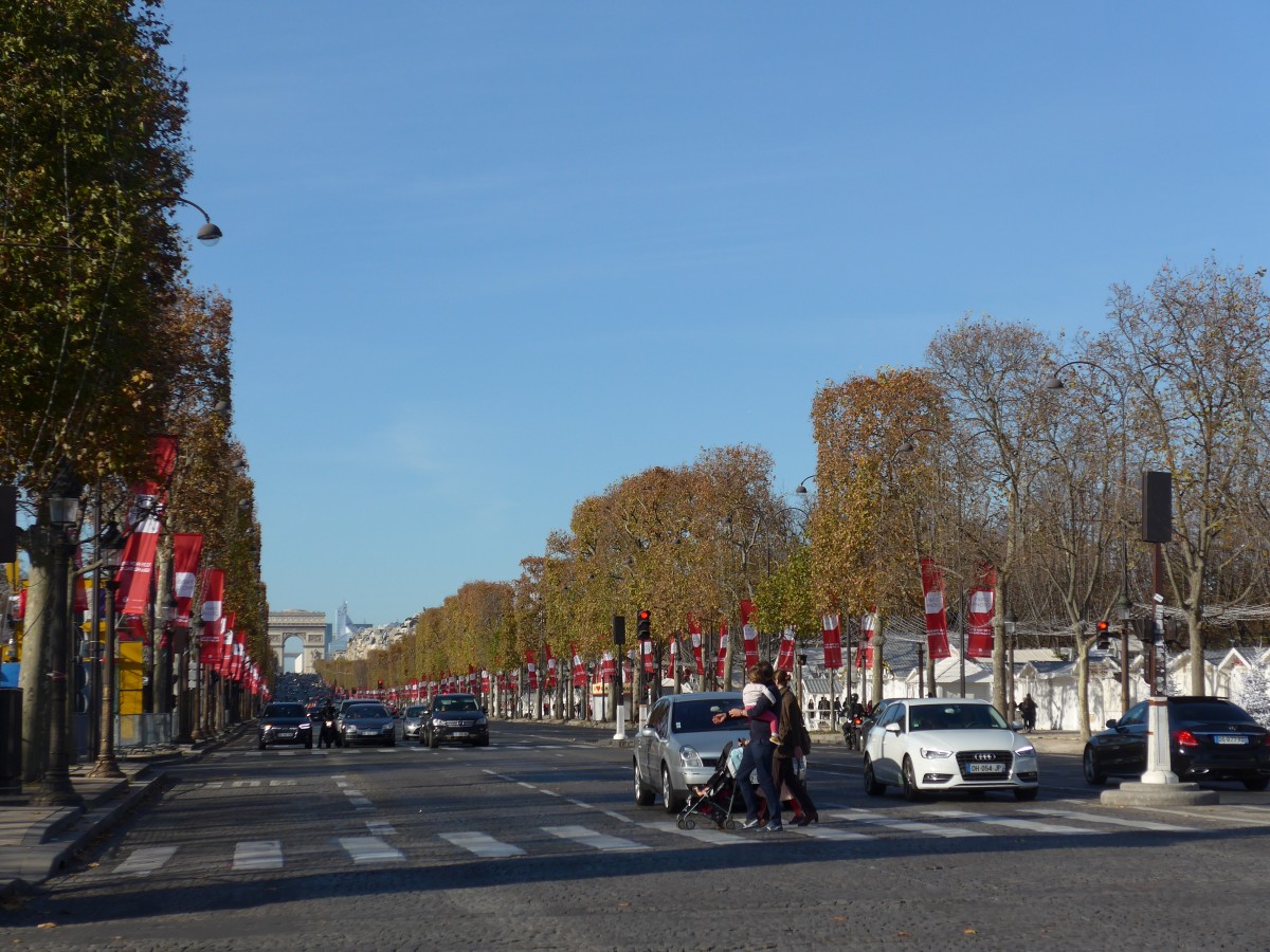 (166'637) - Der Champs-Elyses in Paris am 15. November 2015
