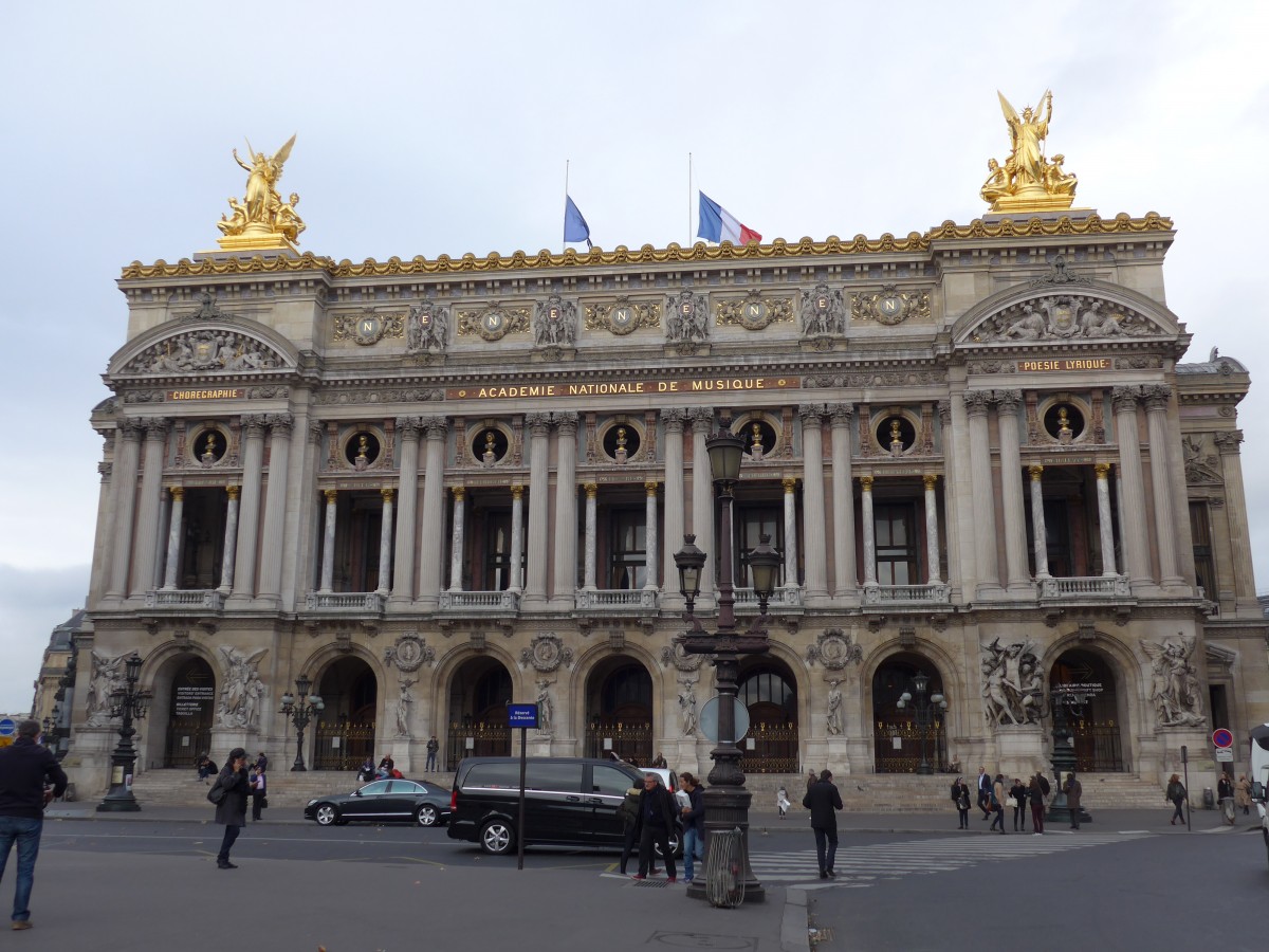 (166'875) - Die Opra am 16. November 2015 in Paris