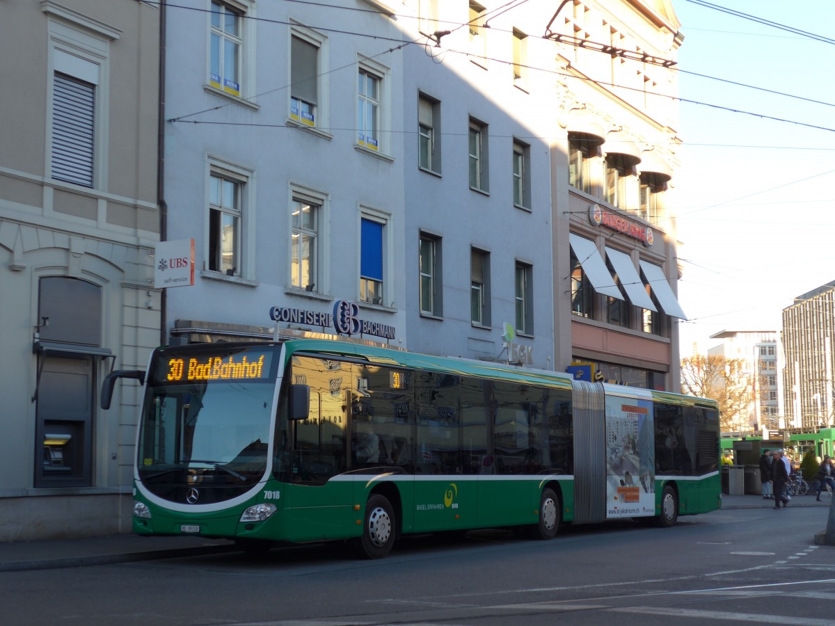 (167'386) - BVB Basel - Nr. 7018/BS 99'318 - Mercedes am 18. November 2015 beim Bahnhof Basel