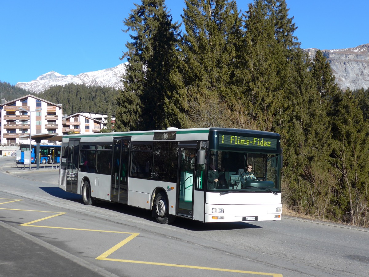 (167'976) - Stuppan, Flims - GR 153'980 - MAN (ex TN Neuchtel Nr. 226) am 26. Dezember 2015 in Laax, Bergbahnen