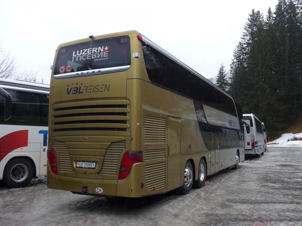 (168'349) - VBL Luzern - Nr. 805/LU 15'095 - Setra am 9. Januar 2016 in Adelboden, ASB