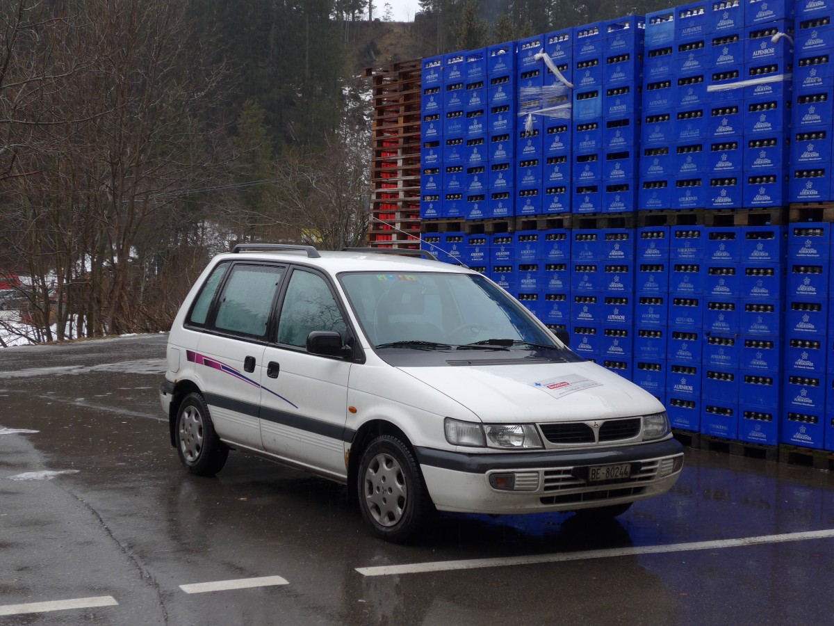 (168'384) - Mitsubishi - BE 80'244 - am 9. Januar 2016 in Adelboden, Mineralquelle