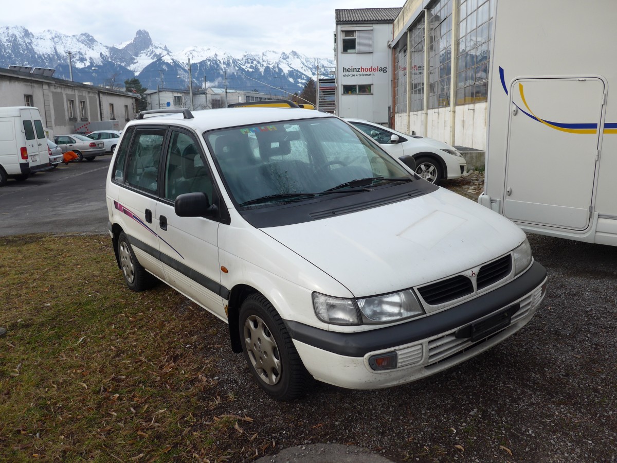 (168'582) - Mitsubishi am 28. Januar 2016 in Thun, Rosenau