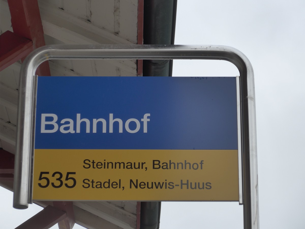 (168'867) - PostAuto-Haltestelle - Niederhasli, Bahnhof - am 24. Februar 2016