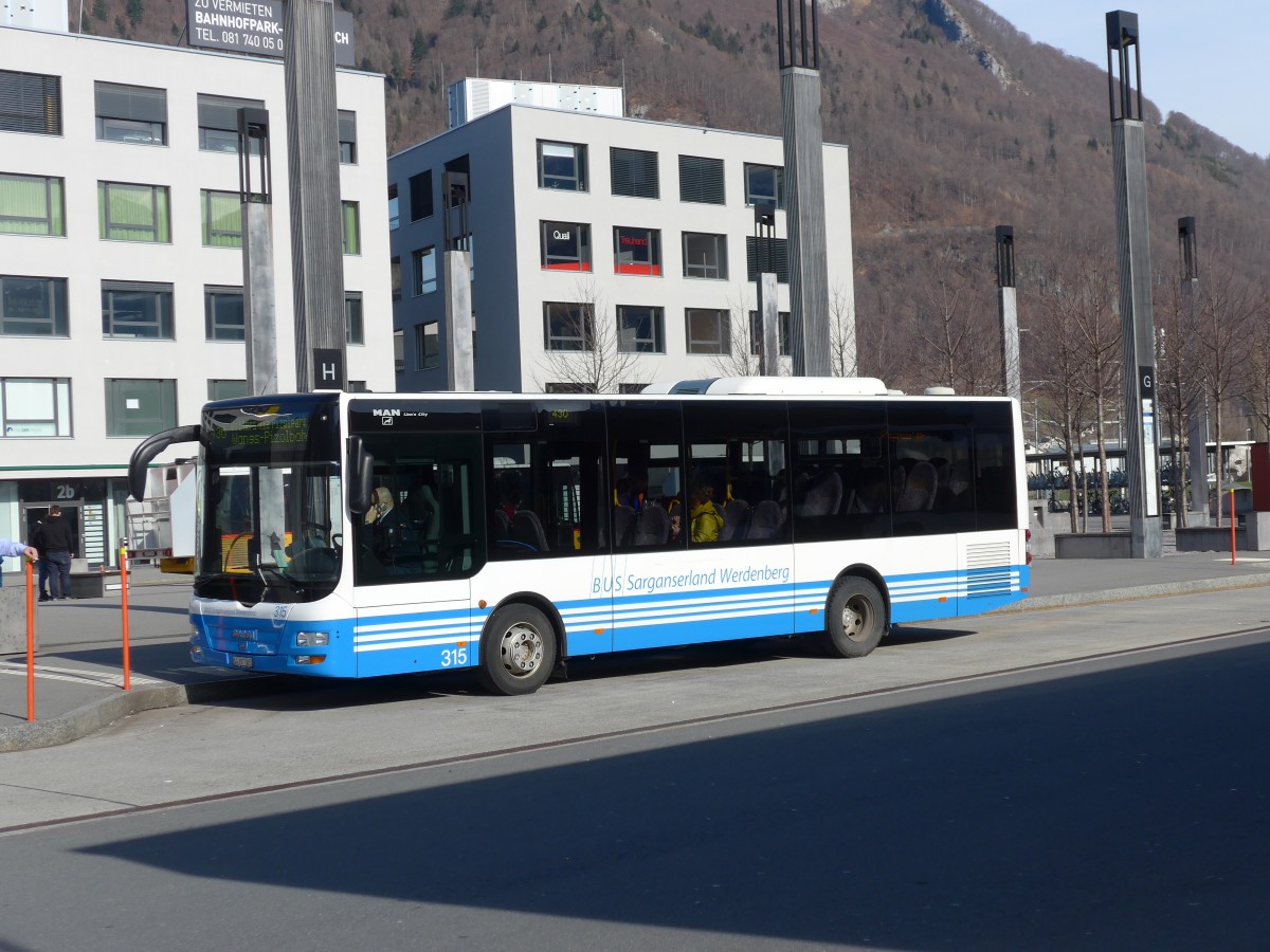 (168'944) - BSW Sargans - Nr. 315/SG 297'505 - MAN/Gppel am 27. Februar 2016 beim Bahnhof Sargans