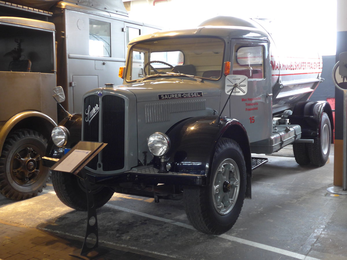 (169'697) - Im Saurer-Museum: Saurer - Nr. 15 - am 2. April 2016