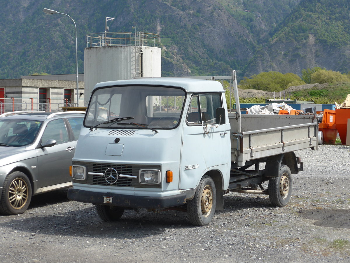 (170'218) - Mercedes 306 D am 24. April 2016 in Leytron, Garage Buchard