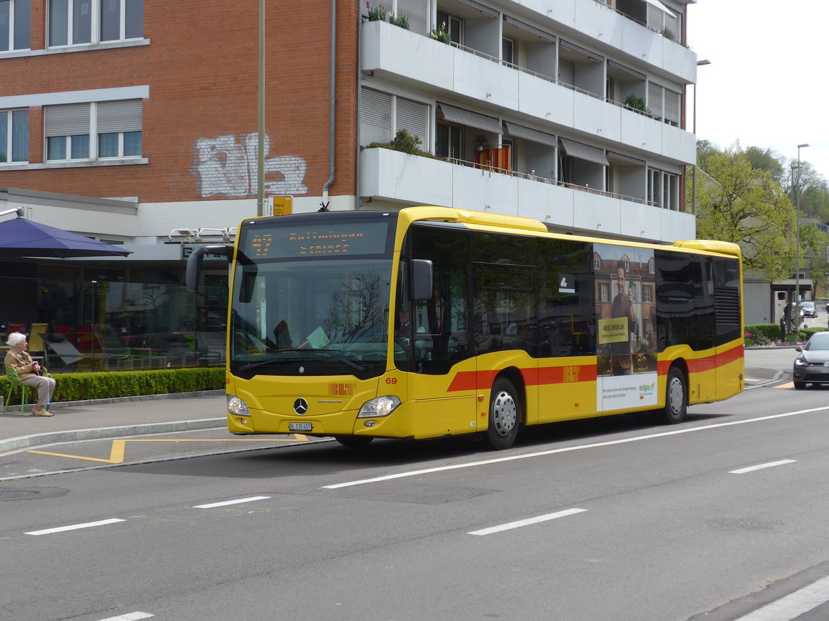 (170'289) - BLT Oberwil - Nr. 69/BL 135'457 - Mercedes am 30. April 2016 in Bottmingen, Schloss