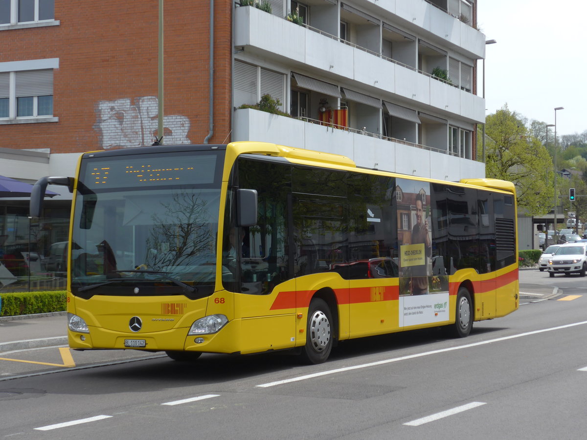 (170'296) - BLT Oberwil - Nr. 68/BL 110'142 - Mercedes am 30. April 2016 in Bottmingen, Schloss