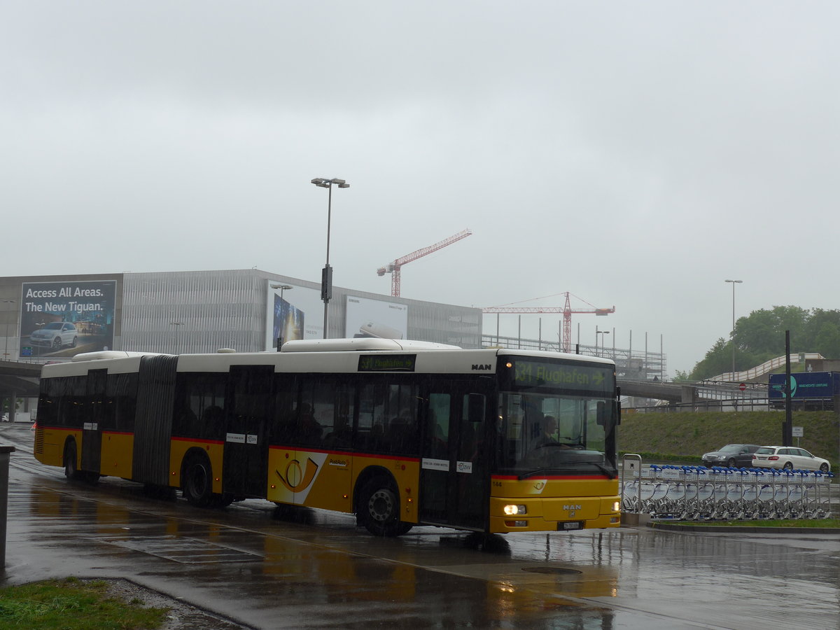 (170'515) - PostAuto Zrich - Nr. 144/ZH 780'686 - MAN (ex Nr. 21; ex P 26'016) am 13. Mai 2016 in Zrich, Flughafen