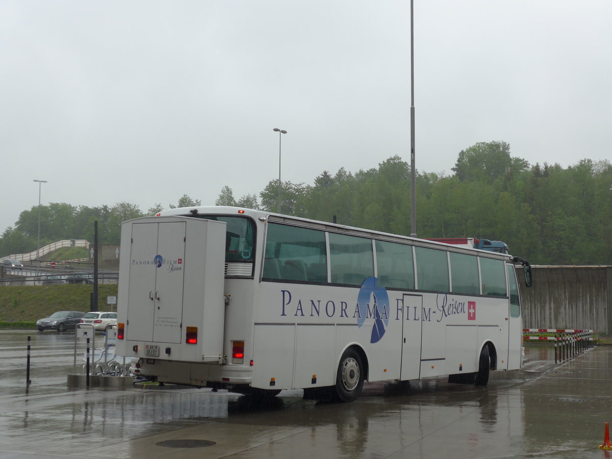 (170'517) - Sasek, Walzenhausen - AR 30'337 - Setra am 13. Mai 2016 in Zrich, Flughafen