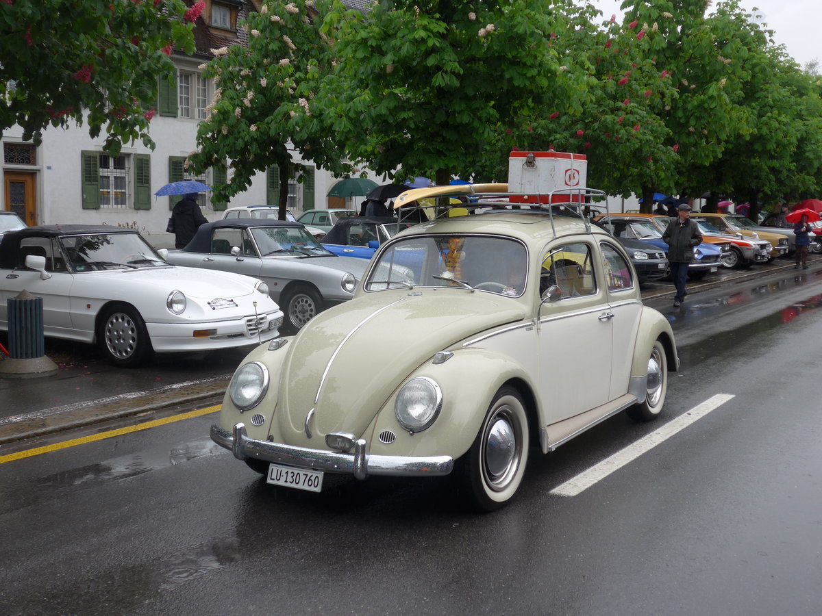 (170'597) - VW-Kfer - LU 130'760 - am 14. Mai 2016 in Sarnen, OiO