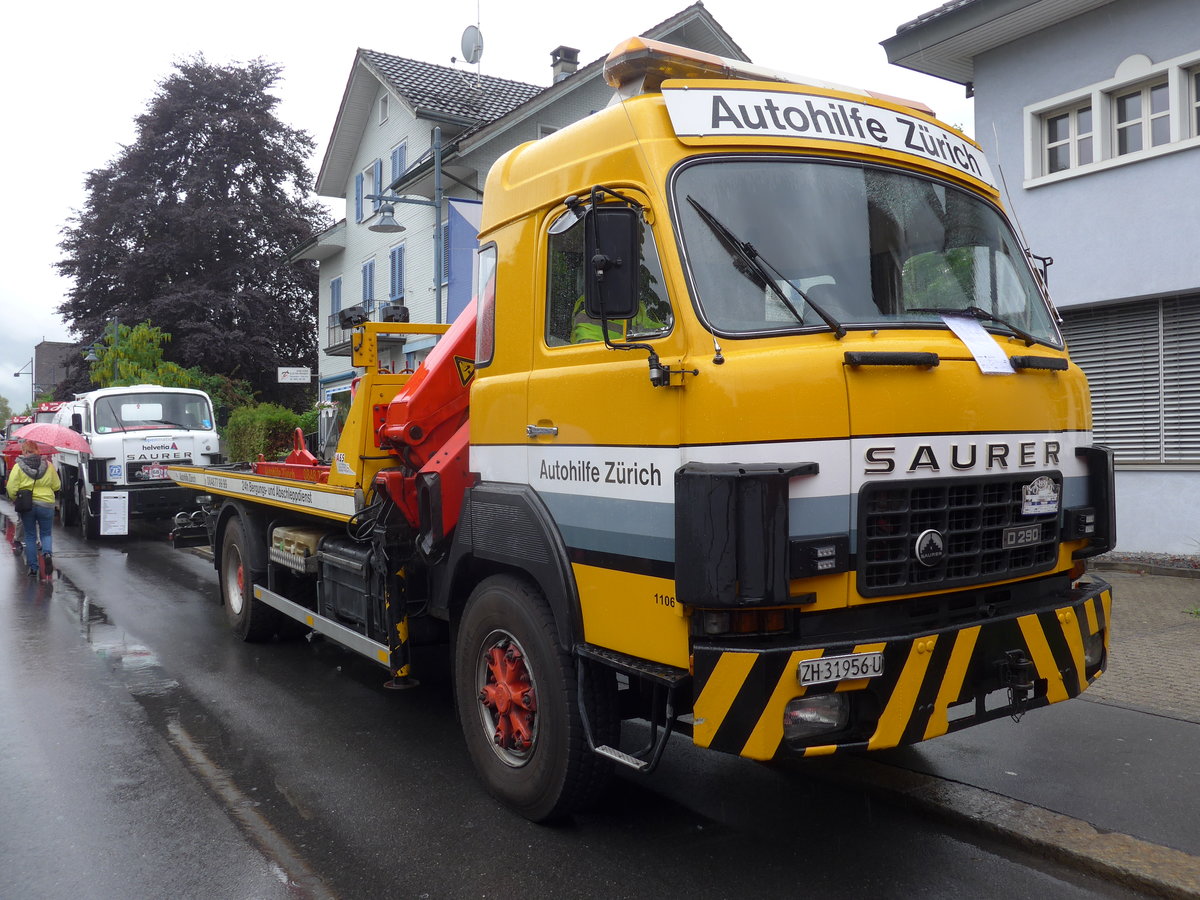 (170'614) - Autohilfe, Zrich - ZH 31'956 U - Saurer am 14. Mai 2016 in Sarnen, OiO