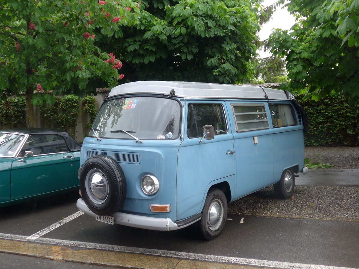 (170'622) - VW-Bus - ZH 44'618 - am 14. Mai 2016 in Sarnen, OiO