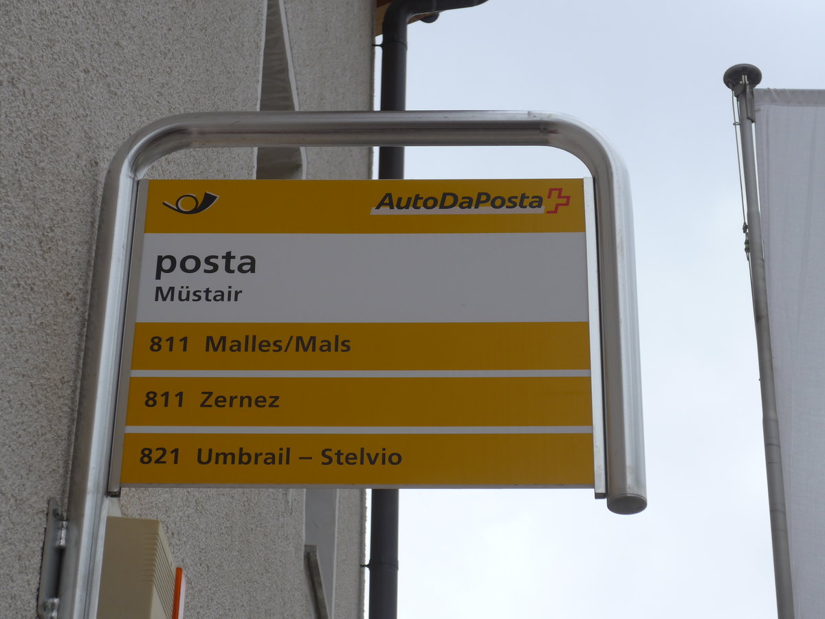 (170'902) - PostAuto-Haltestelle - Mstair, posta - am 16. Mai 2016