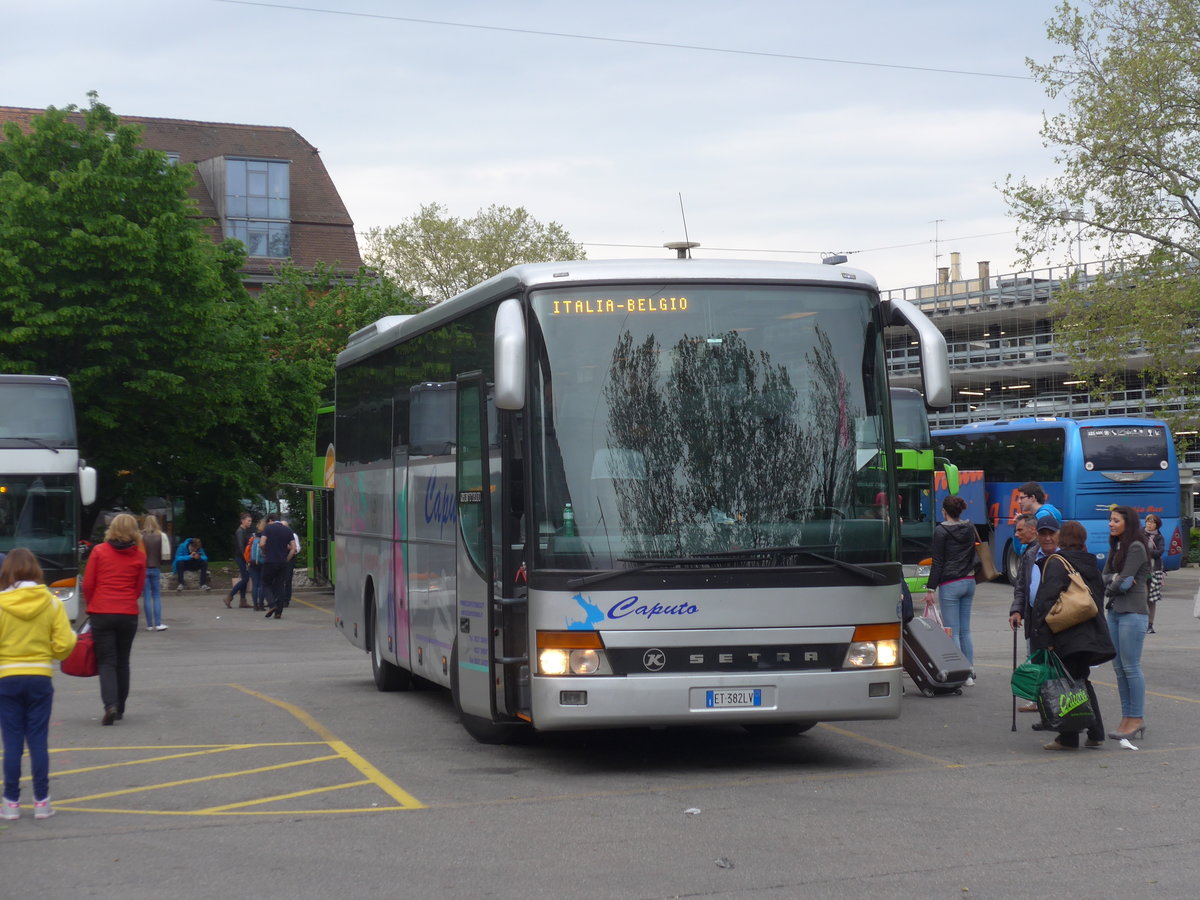 (170'978) - Aus Italien: Caputo, Conza della Compania - ET-382 LV - Setra am 16. Mai 2016 in Zrich, Sihlquai