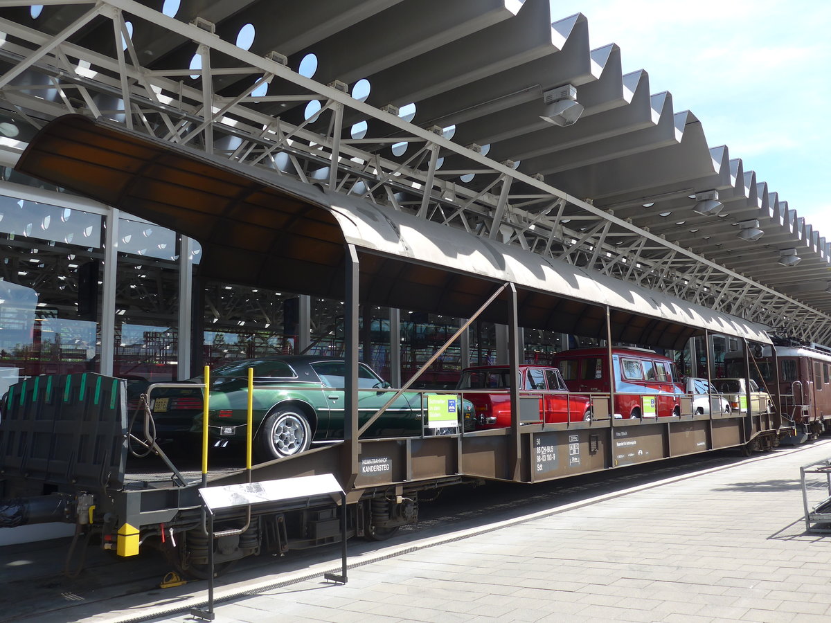 (171'262) - BLS-Autowagen - Nr. 98-03'103-9 - am 22. Mai 2016 in Luzern, Verkehrshaus