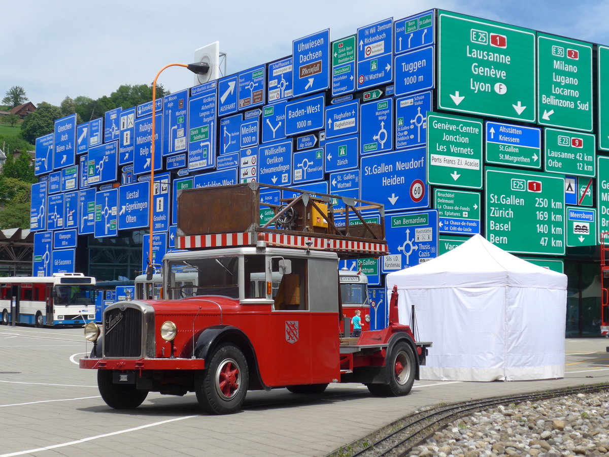 (171'343) - VW Winterthur - Saurer/Saurer Turmwagen (ex Bus Nr. 2) am 22. Mai 2016 in Luzern, Verkehrshaus