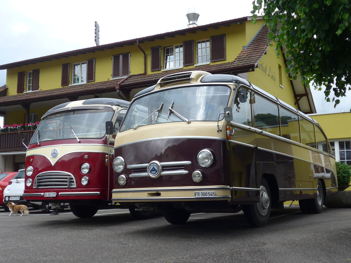 (171'628) - Schlapp, Cottens - FR 300'545 - Saurer/Saurer (ex Kopp&Tschudin, Oberuzwil; ex Gowa, Luzern; ex Waser, Stans; ex Koch, Luzern) am 4. Juni 2016 in Mhlethal, Gasthof Linde