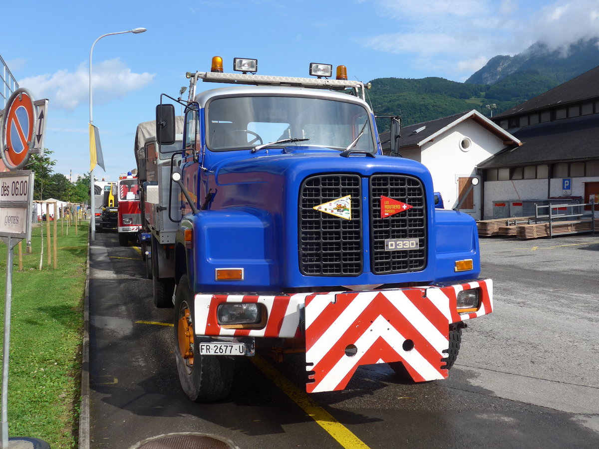 (171'972) - Barras, Martigny - Nr. 44/FR 2677 U - Saurer am 25. Juni 2016 in Aigle, Saurertreffen