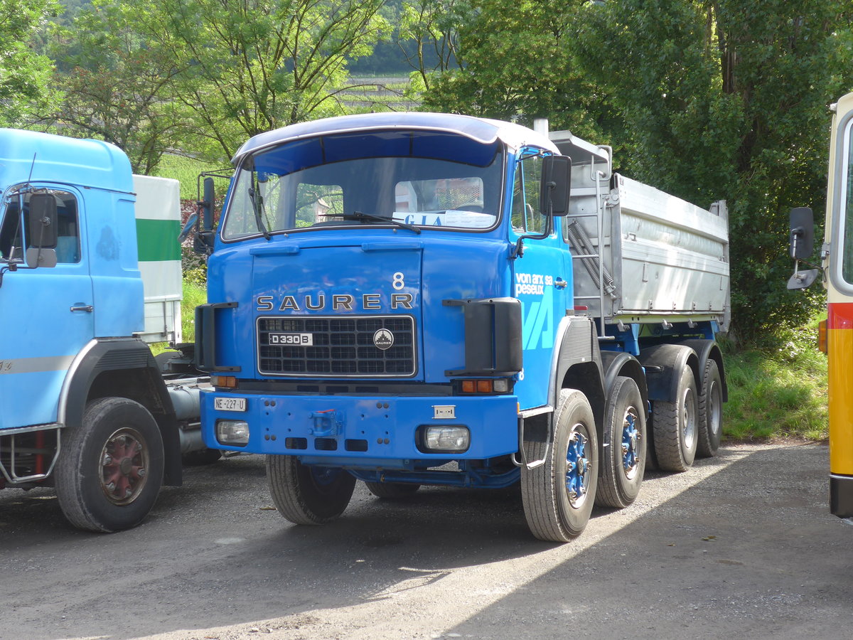 (171'996) - von Arx, Peseux - Nr. 8/NE 227 U - Saurer am 25. Juni 2016 in Aigle, Saurertreffen
