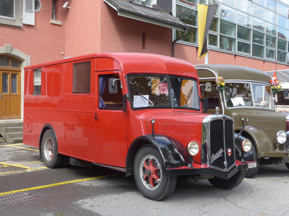 (172'000) - Schuler, Amsteg - UR 9031 - Berna/Hess (ex Hfliger, Luzern; ex M+3143) am 25. Juni 2016 in Aigle, Saurertreffen