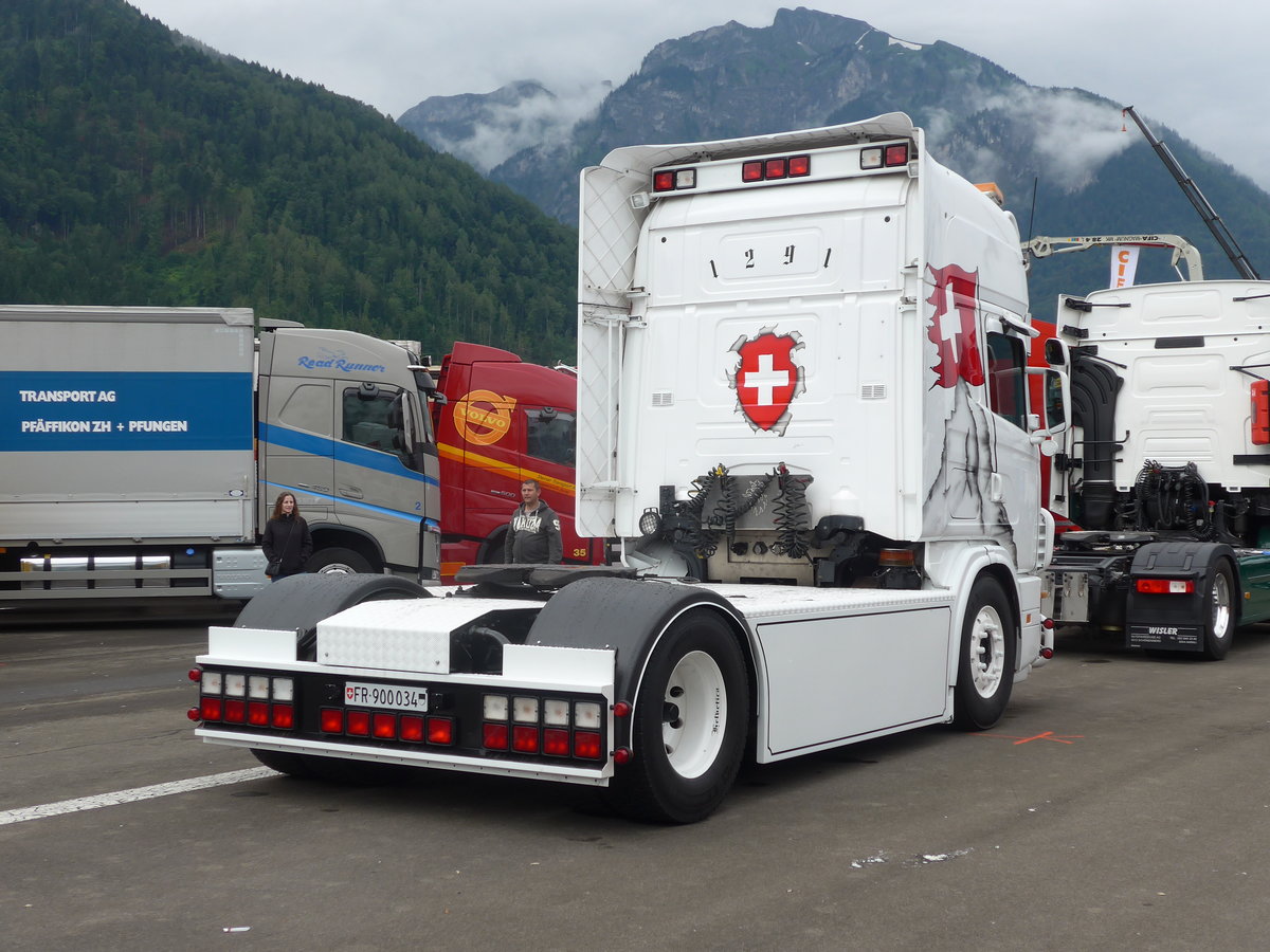 (172'250) - R-Trans, Bronschhofen - FR 900'034 - Scania am 26. Juni 2016 in Interlaken, Flugplatz