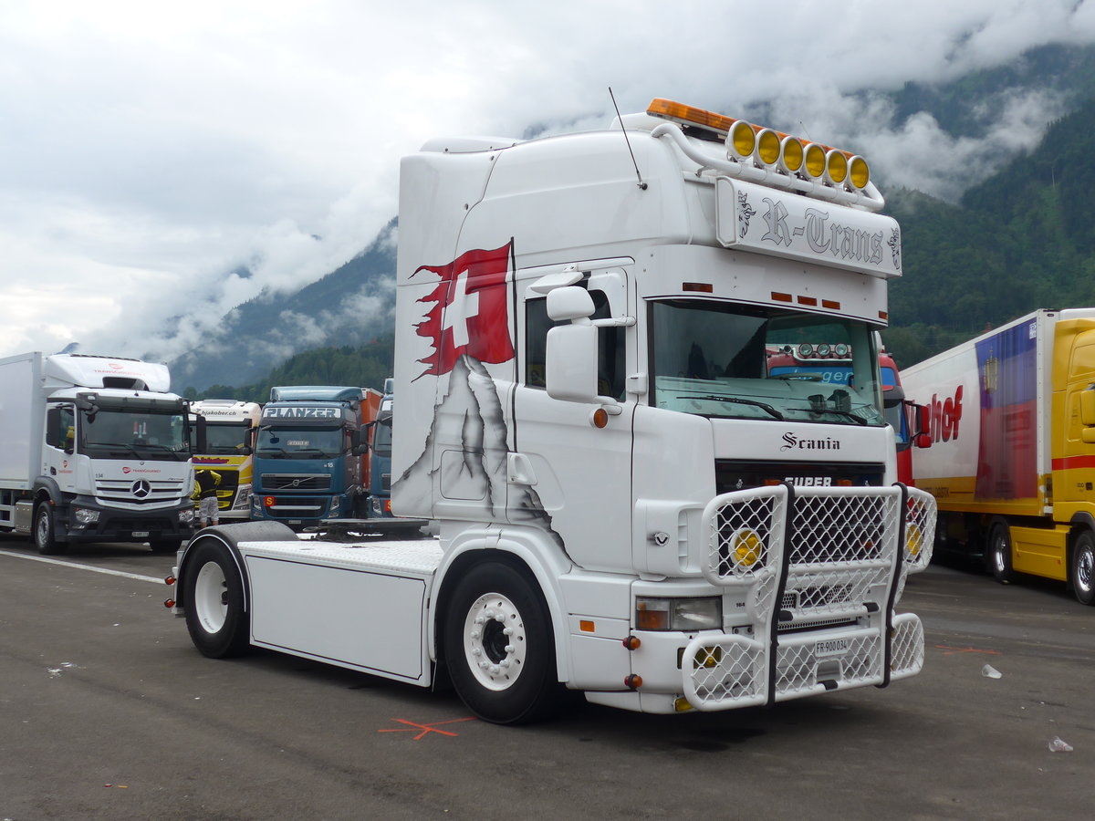 (172'251) - R-Trans, Bronschhofen - FR 900'034 - Scania am 26. Juni 2016 in Interlaken, Flugplatz