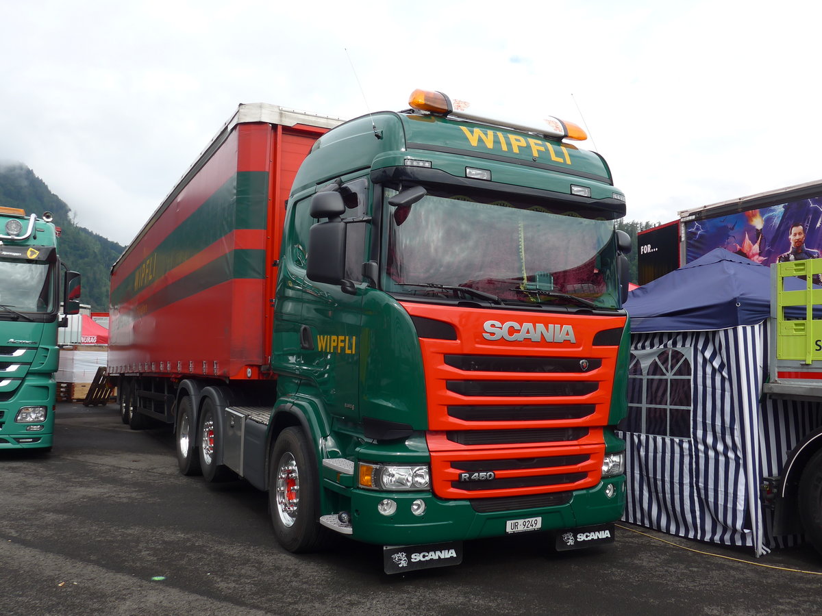(172'335) - Wipfli, Flelen - UR 9249 - Scania am 26. Juni 2016 in Interlaken, Flugplatz