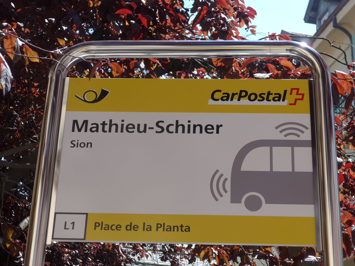 (172'833) - PostAuto-Haltestelle - Sion, Mathieu-Schiner - am 10. Juli 2016