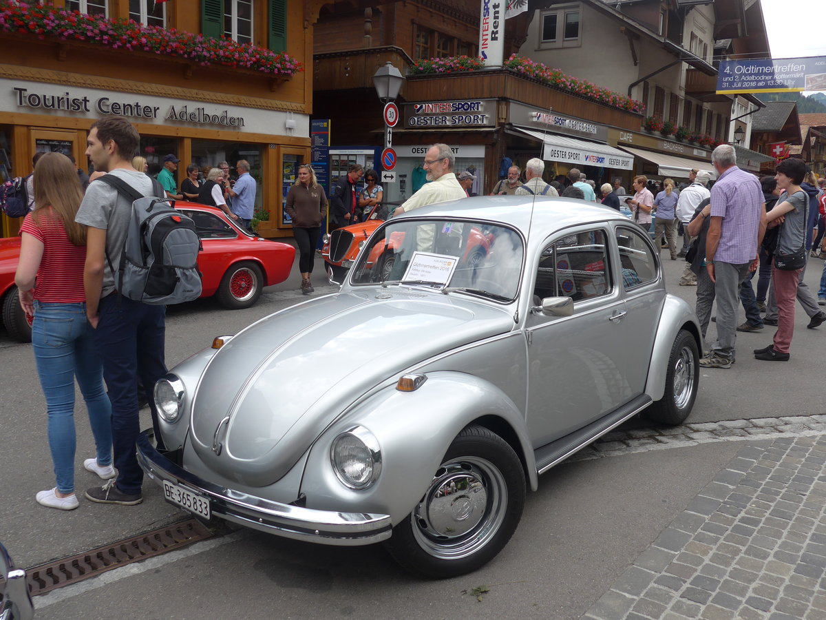 (173'468) - VW-Kfer - BE 365'833 - am 31. Juli 2016 in Adelboden, Dorfstrasse