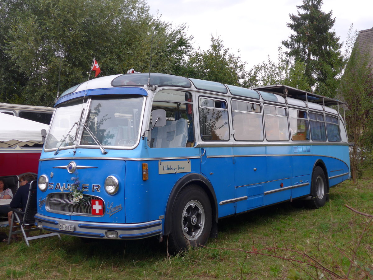 (174'082) - Aus der Schweiz: Bolliger, Stetten - SH 30'730 - Saurer/R&J (ex Solr+Fontana, Ilanz Nr. 8) am 20. August 2016 in Bsingen, Bahnhof