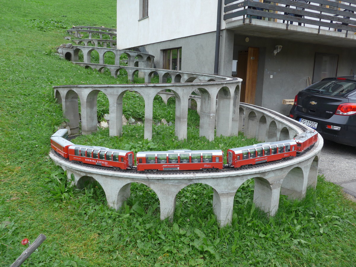 (174'180) - Modelleisenbahnanlage am 21. August 2016 in Am Bach