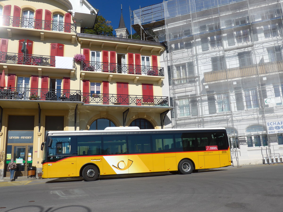 (175'076) - TPC Aigle - VD 1332 - Iveco am 24. September 2016 beim Bahnhof Leysin-Feydey