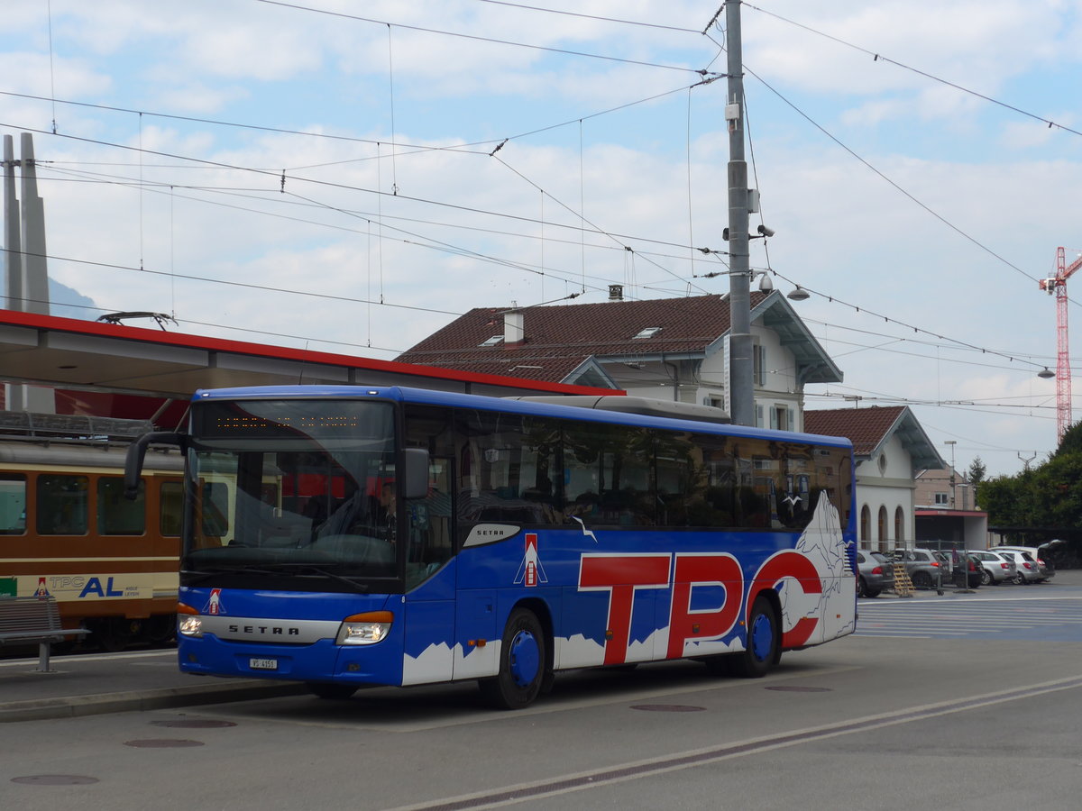 (175'575) - TPC Aigle - Nr. 8/VS 4151 - Setra am 9. Oktober 2016 beim Bahnhof Aigle